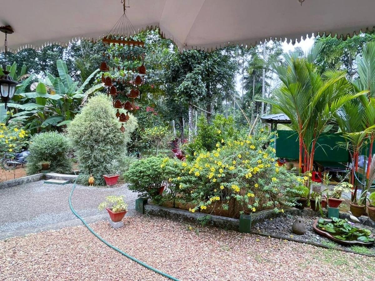 Kuttickattil Gardens Homestay Kottayam Eksteriør billede